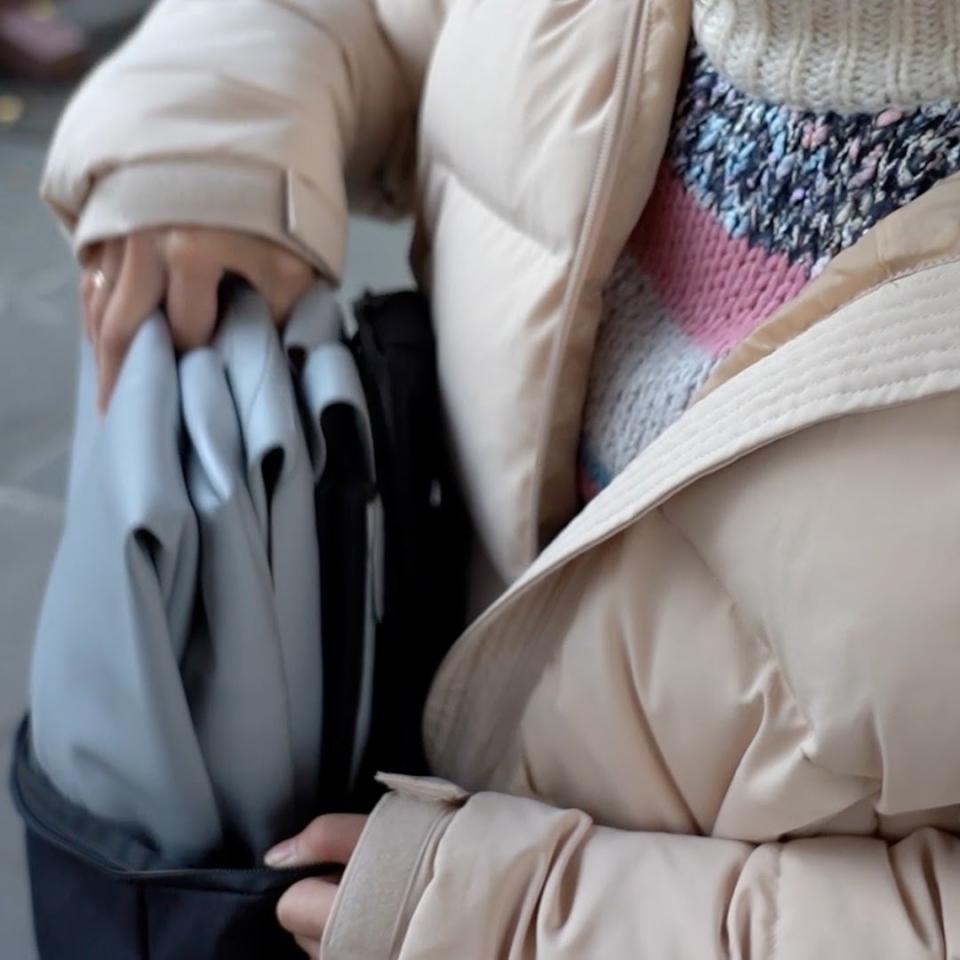 When not in use, the Poimo scooter can easily be deflated and stored in your backpack. 