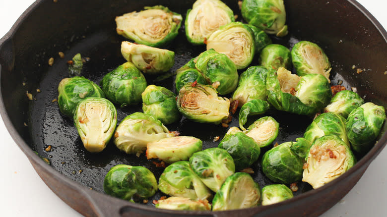 Brussels sprouts in skillet