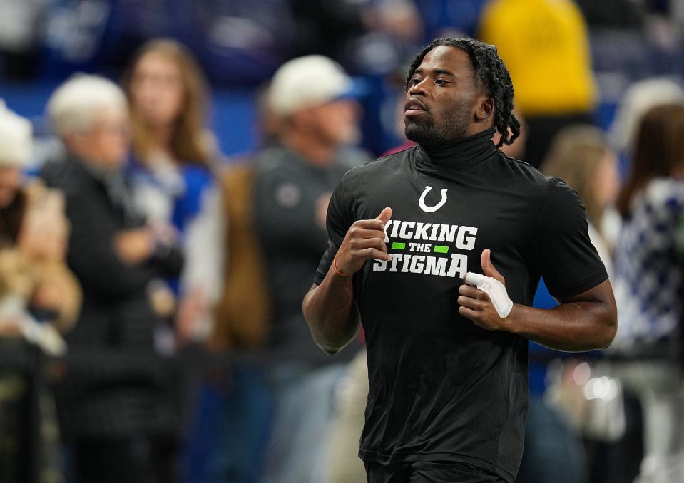 Indianapolis Colts cornerback Kenny Moore II (23) warms up before the game against the Pittsburgh Steelers on Monday, Nov. 28, 2022, at Lucas Oil Stadium in Indianapolis.