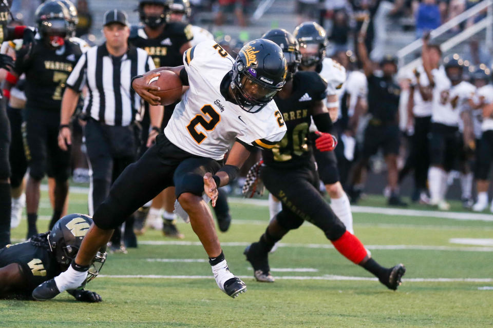 Snider's Keron Billingsley (2) fights his way over the goal line for a score during Fort Wayne Snider vs Warren Central High School IHSAA varsity football, Aug 18, 2023; Indianapolis, IN, at Warren Central High School.