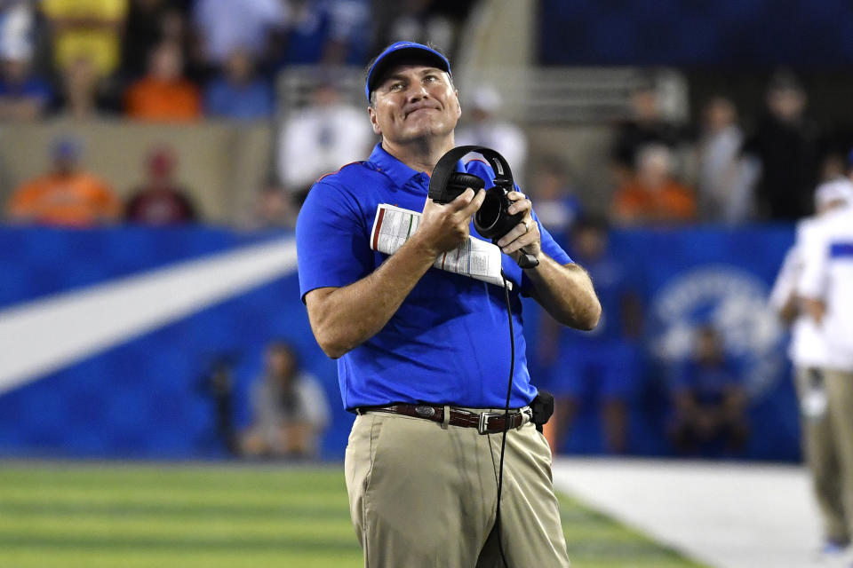 Florida head coach Dan Mullen reacts to a play during the first half of an NCAA college football game in Lexington, Ky., Saturday, Sept. 14, 2019. (AP Photo/Timothy D. Easley)