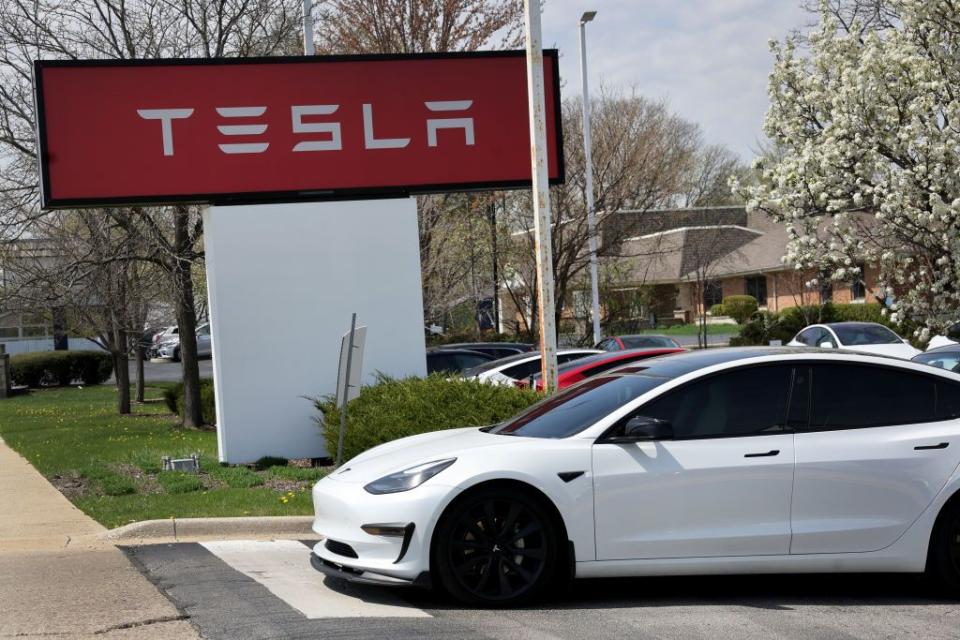 tesla announces new price cuts ahead of earnings report