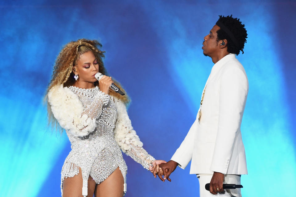 Beyoncé and Jay-Z (pictured at their Aug. 2 show in New Jersey) devoted their Detroit concert to Aretha Franklin. (Photo: Larry Busacca/PW18/Getty Images for Parkwood Entertainment)