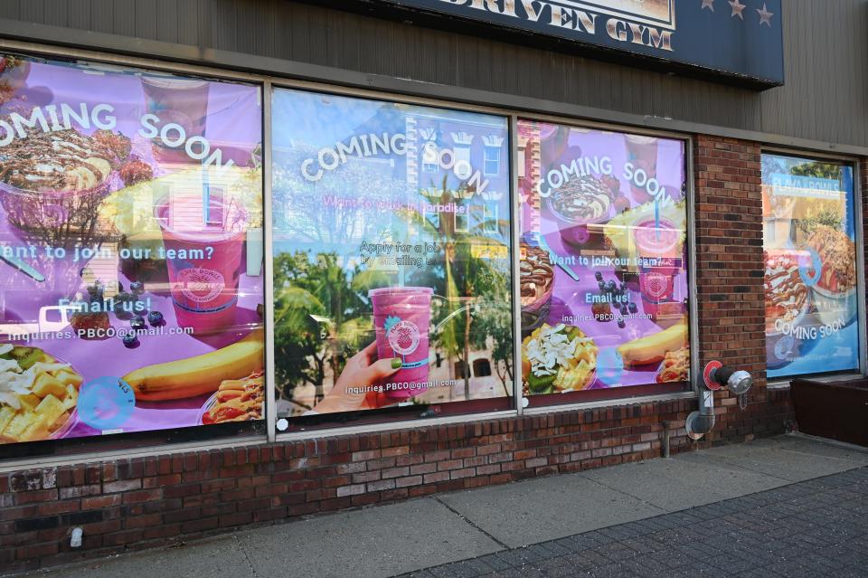 Playa Bowls, which offers acai and pitaya bowls topped with fruit and other ingredients at more than 170 locations, is opening its first township location in mid-May at 97 Main St.