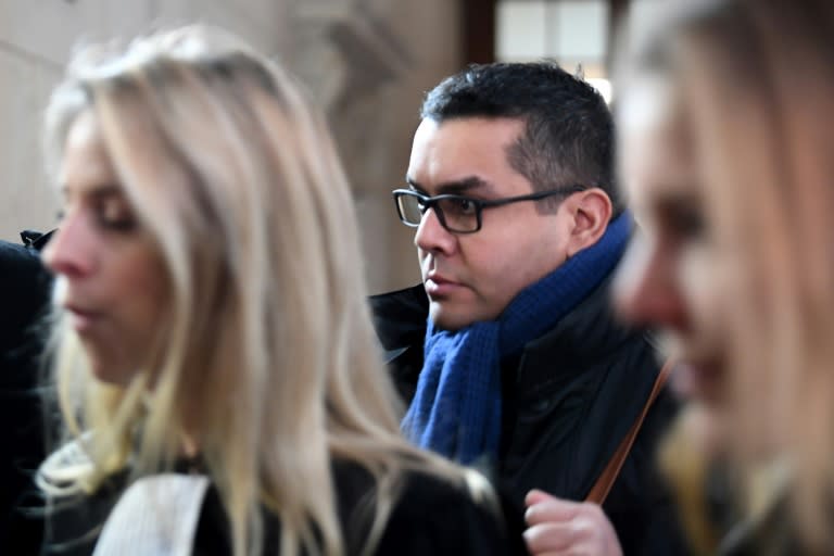 Antoine Quirin, un des deux policiers acquittés le 22 avril 2022 pour le viol d'une touriste canadienne, lors de sa comparution devant les assises le 14 janvier 2014, à Paris (AFP/Eric Feferberg)