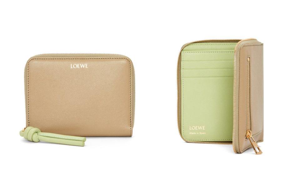 LOEWE Knot compact zip wallet in shiny nappa calfskin NT$25,000 圖片來源：LOEWE