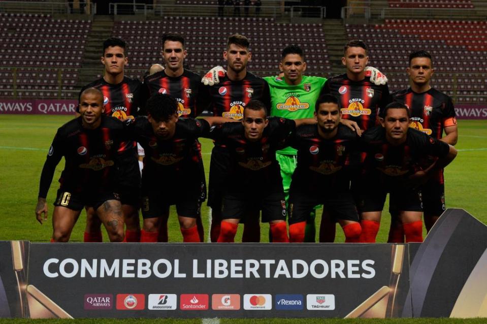 L’undici del Deportivo Lara sceso in campo nella Libertadores contro gli argentini dell’Huracan (foto: Getty Images)