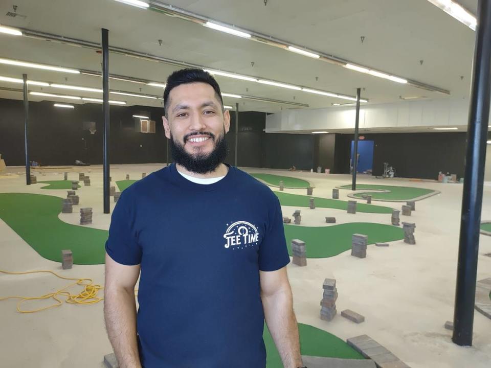 Reyes Gonzalez, together with his sister Aide Gonsalez Garcia, and a silent partner, will open an indoor mini golf venue in Kennewick.