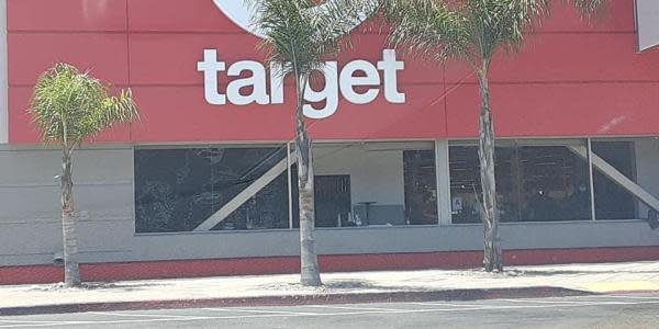 Target cerrará temporalmente estas tiendas en California tras protestas 