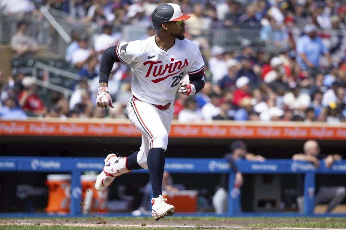 Playoff-contending Twins put CF Byron Buxton on 10-day IL because of hip inflammation