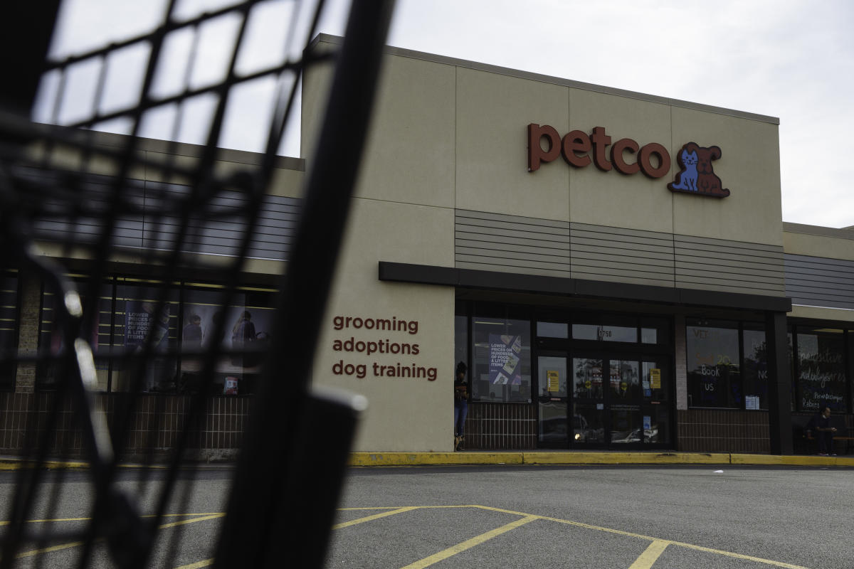 Petco Opens One-Stop Destination for Pet Health and Wellness in New York  City