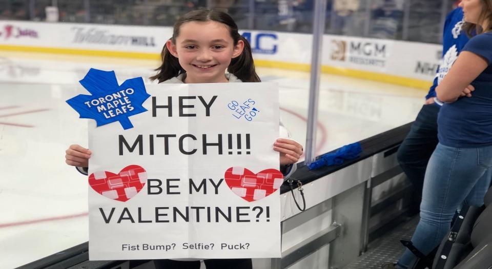 Mitch Marner makes young fan’s valentines day wish come true (via @MapleLeafs)