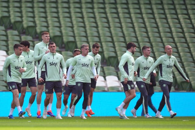 Republic of Ireland’s Will Smallbone (right) with team-mates during a training session at the Aviva Stadium, Dublin