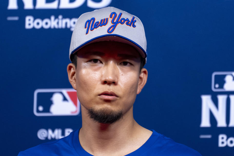 New York Mets' Kodai Senga speaks during a baseball news conference, Friday, Oct. 4, 2024, in Philadelphia, ahead of the National League Division Series against the Philadelphia Phillies. (AP Photo/Chris Szagola)