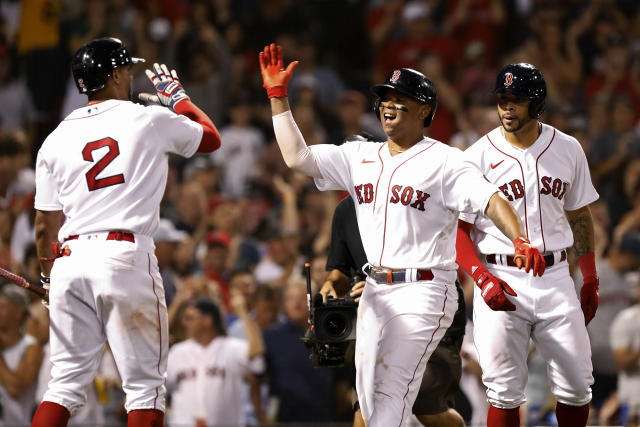 Joba dominates Sox as Yankees win 7th straight, 1-0