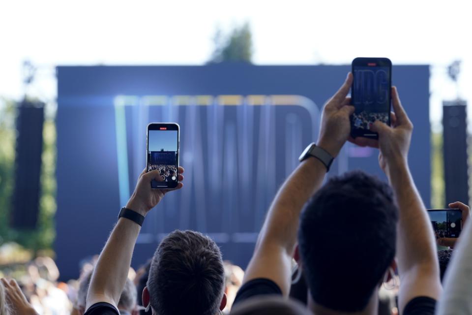 People attend a keynote address event during the 2022 Apple Worldwide Developers Conference WWDC22 at the Apple Park in Cupertino, California, the United States, June 6, 2022.  U.S. tech company Apple Inc. on Monday kicked off its annual WWDC with the introduction of a new chip, laptops and operating systems. (Photo by Wu Xiaoling/Xinhua via Getty Images)