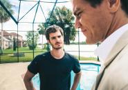 <p>Bei ’99 Homes’ schleicht sich beim Zuschauer langsam ein ungutes Gefühl ein. Ein junger Mann sorgt alleine für seine Familie und verliert plötzlich seine Wohnung – er hat kein Dach mehr über dem Kopf. Ein dubioser Makler bietet ihm einen Job, bei dem er schnell Geld verdienen kann. Schon bald kommen jedoch moralische Bedenken auf. Andrew Garfield und Michael Shannon liefern sich hier ein spannendes Duell. (Foto: ddp) </p>