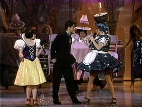 1989: When Rob Lowe sang a duet with Snow White.