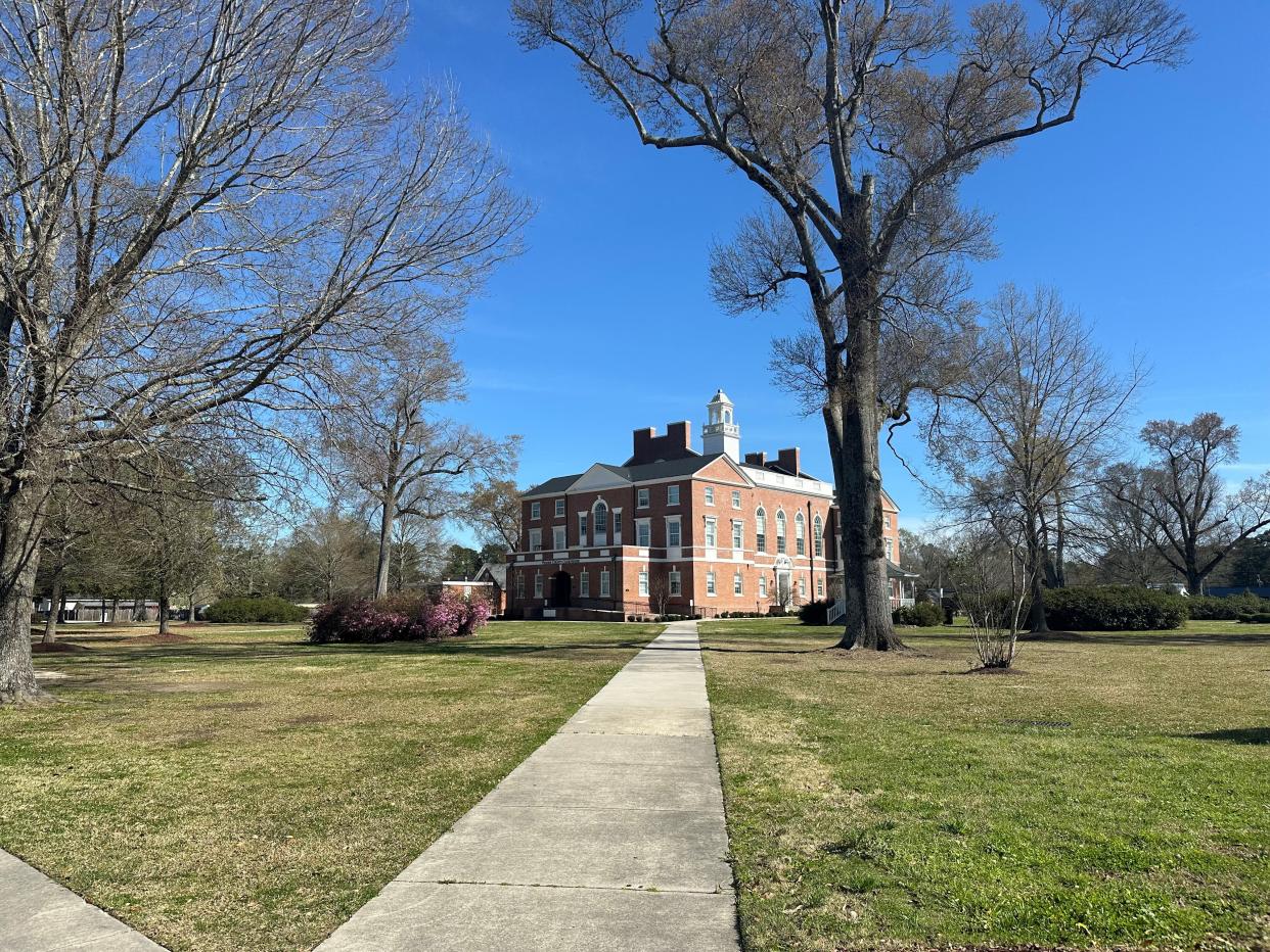 Pender County Clerk of Court Elizabeth Craver is to appear in Pender County Superior Court Tuesday morning to get her final determination of removal from her position as clerk of court at the Pender County courthouse.