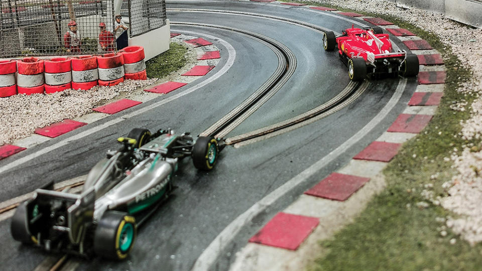 Formula 1 Slot Car Racetrack