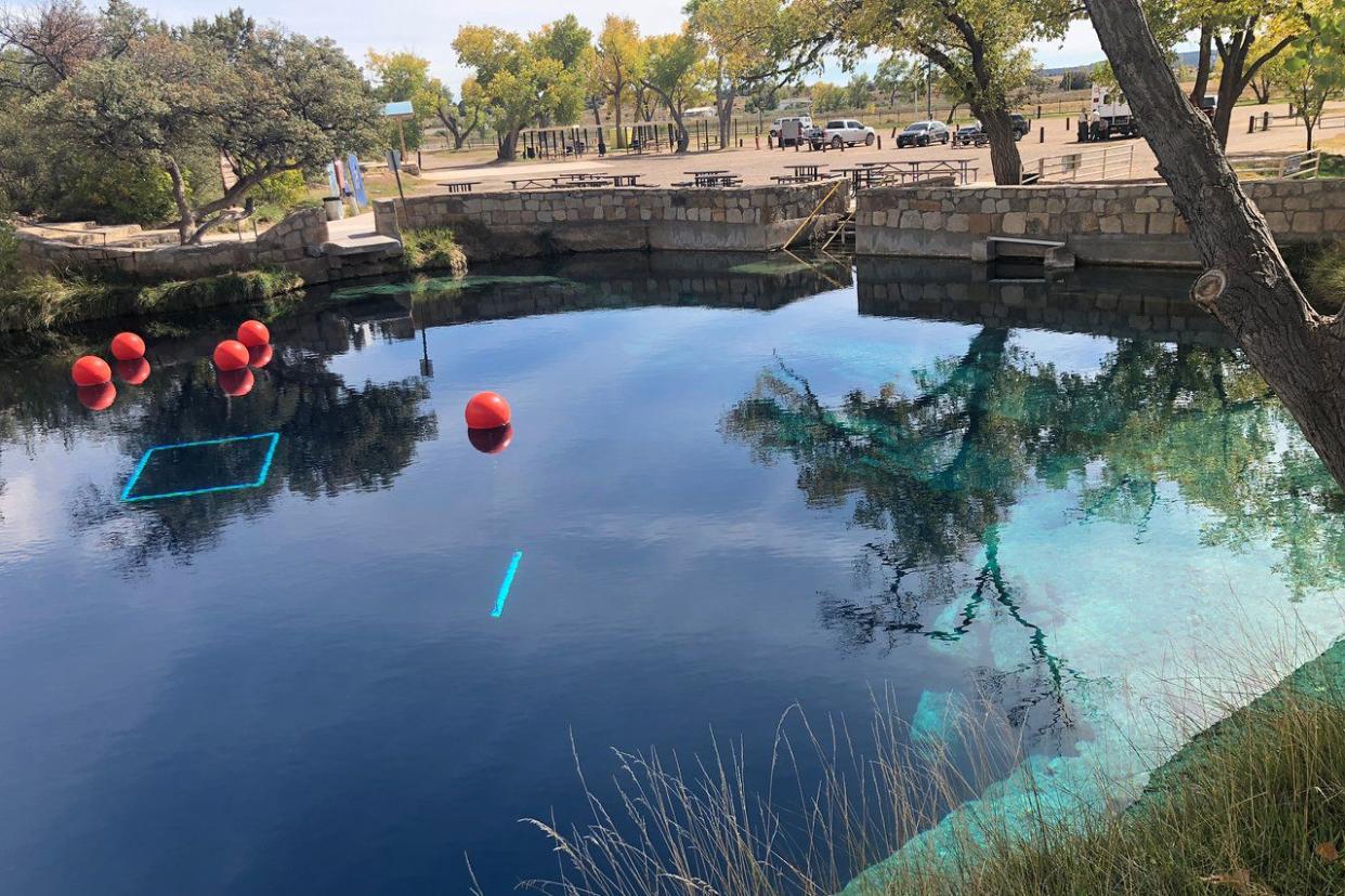 Blue Hole, New Mexico