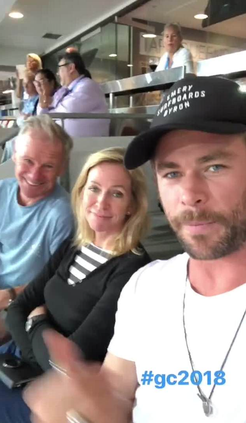 Family genes don't get much better than this. Source: Instagram / chrishemsworth