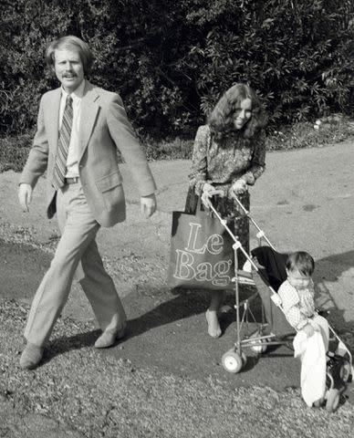 <p>Ron Galella/Ron Galella Collection via Getty</p> Ron Howard, Cheryl Howard and Bryce Dallas Howard in 1982