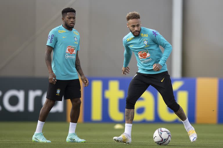 Neymar, en uno de los últimos ensayos de Brasil antes de inaugurar frente a Venezuela la Copa América.