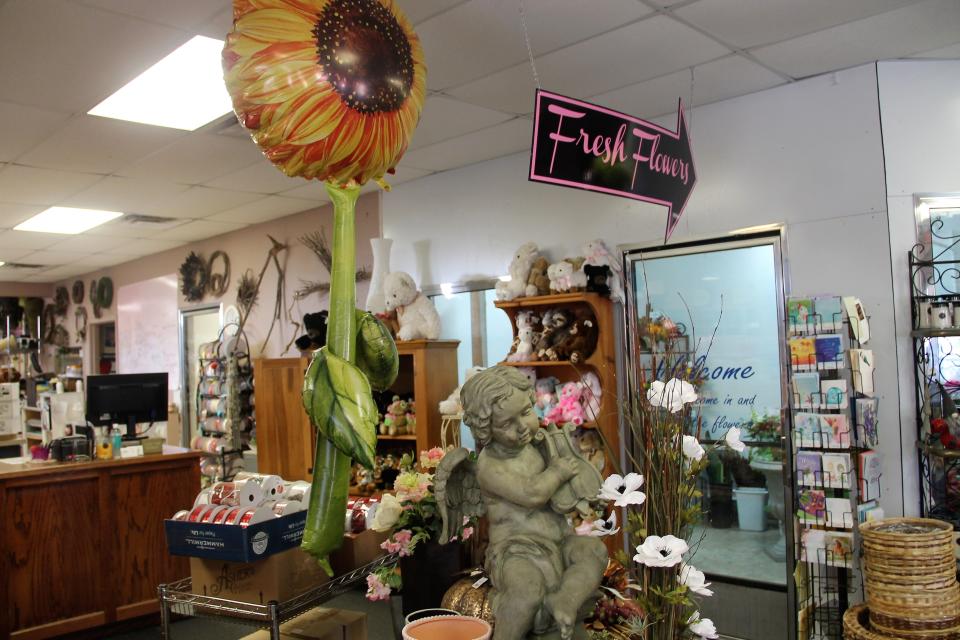 Alamogordo Flower Company, 901 Texas Avenue, Ste. A, has been in operation for more than 30 years and has gifts, gourmet candy, plants and floral arrangements.