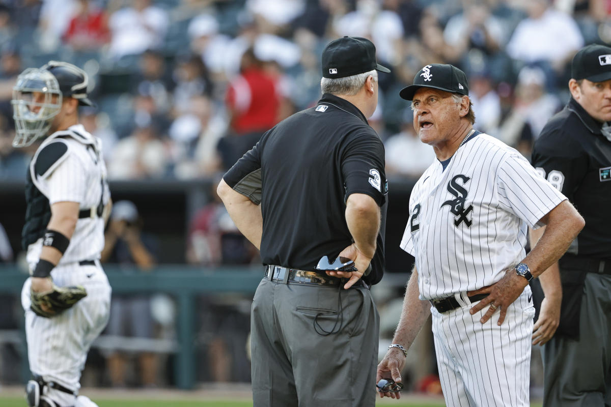 Tony La Russa dragged after he dozes off in White Sox dugout