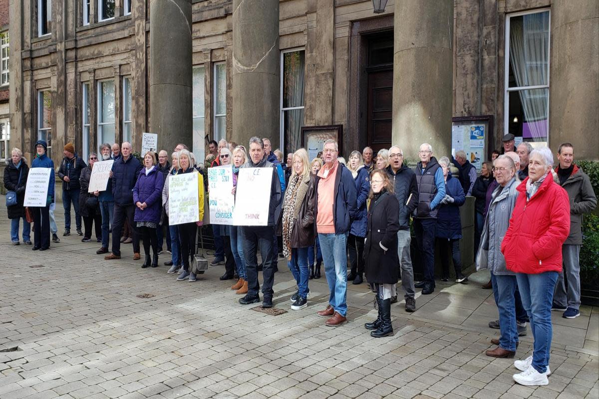 Friends of Poynton Pool protesting outside Macclesfield Town Hall  before the planning meeting <i>(Image: LDRS)</i>