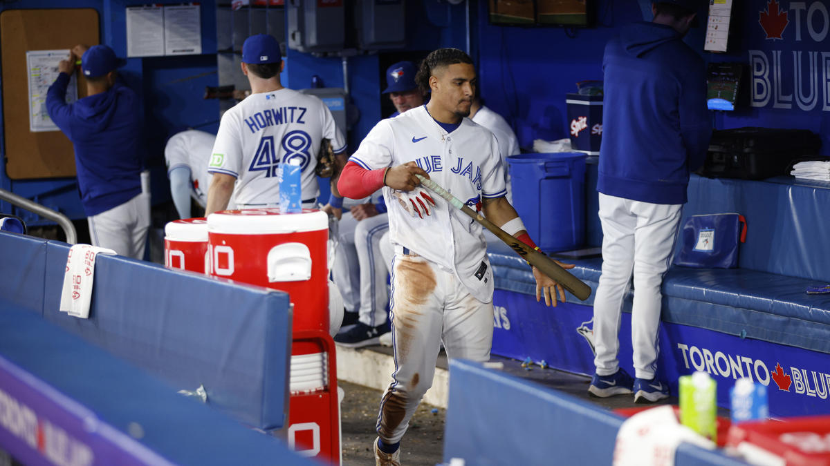 The Blue Jays revealed their new alternate jerseys, and they don't have any  blue 