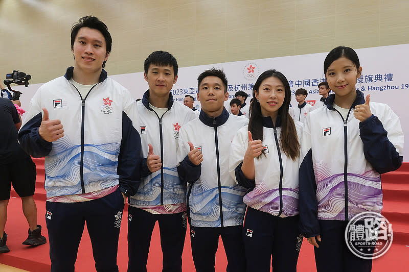 香港體操亞運代表，左起：吳翹充、詹文軒、吳家祺、黃曉盈、陳卓琳