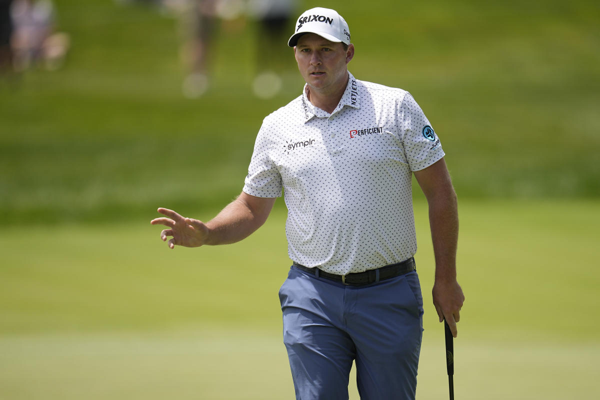 U.S. Open: Sepp Straka suffers an awful break, then drains a perfect ace