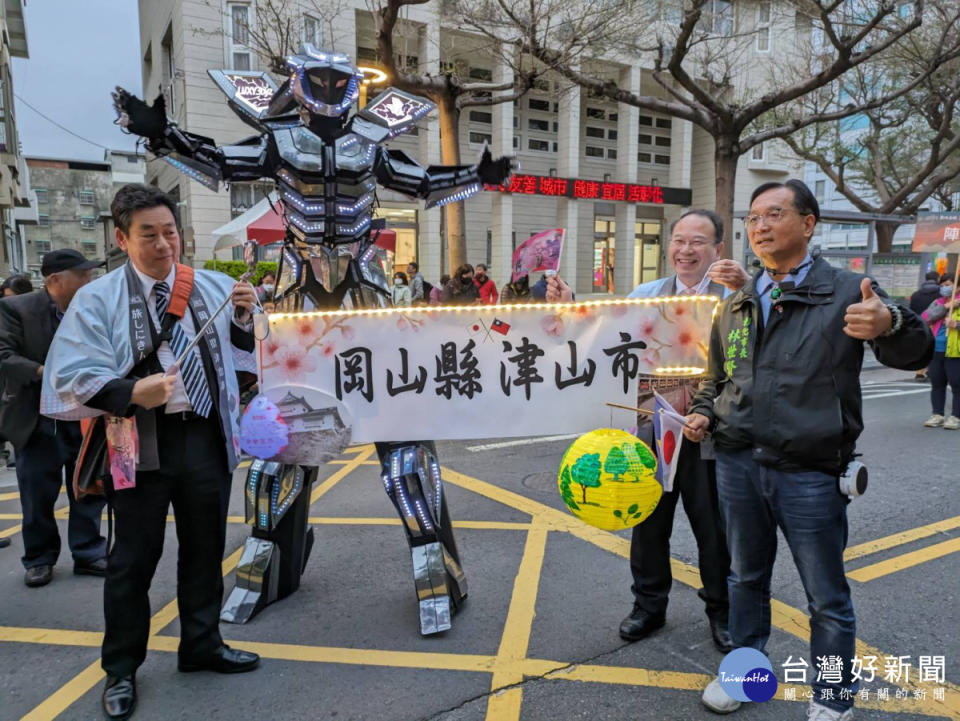 彰化古城踩街國際嘉年華，酷炫！圖／記者鄧富珍翻攝