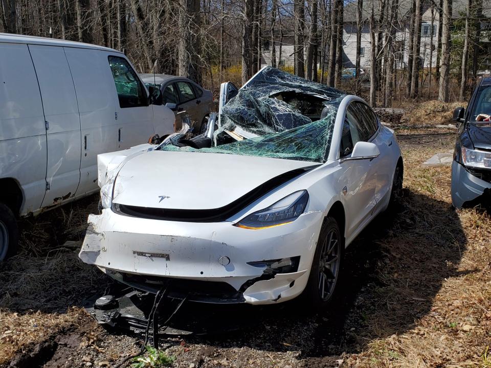 New Jersey Tesla crash