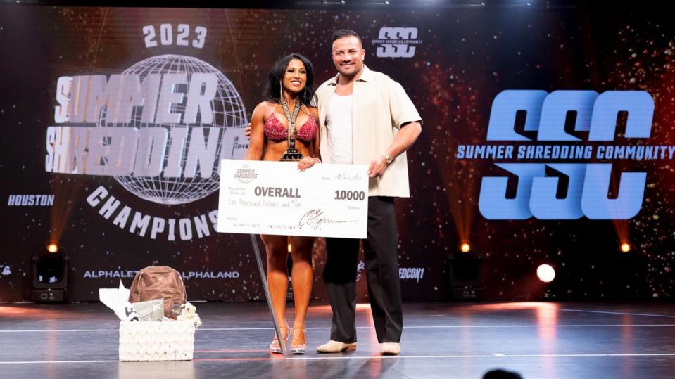 PHOTO: Sandeepa Rathnayaka won a bodybuilding competition in October, 2023. (4Net Media Group)