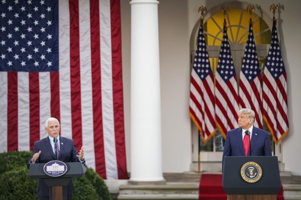 Hier tritt Mike Pence kurz nach den verlorenen Wahlen im November 2020 noch als Vizepräsident auf, bald könnten sich die beiden bei TV-Debatten wieder begegnen. (Bild: Jabin Botsford/The Washington Post via Getty Images)