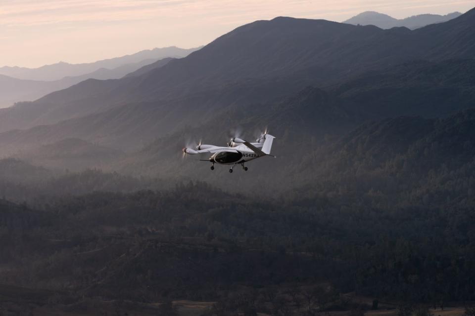 A Joby Aviation eVTOL aircraft flies above the countryside. (Joby Aviation)