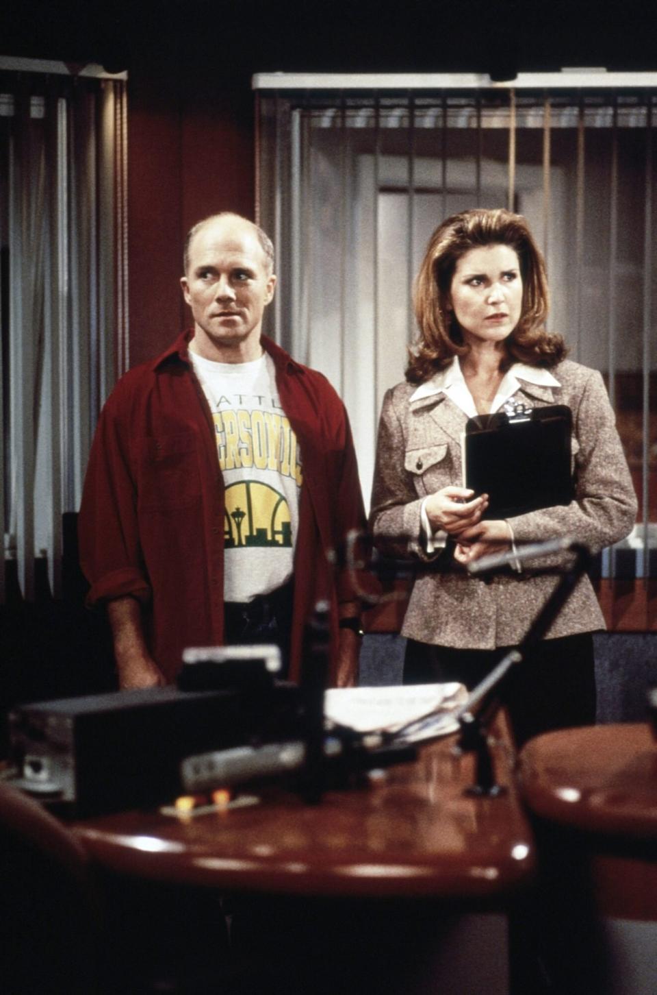 Dan Hunter, Peri Gilpin,