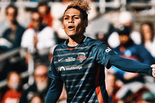 Trinity Rodman Signs Record NWSL Contract Amid D.C. Ownership Battle –