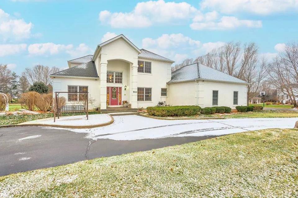 This home at 9311 Ridgeview Road in Belvidere sold for $625,000 on June 16, 2023.