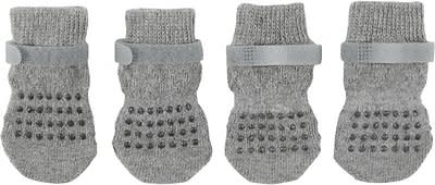 Frisco Cable Knit Dog Socks