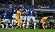 Britain Football Soccer - Everton v Crystal Palace - Premier League - Goodison Park - 30/9/16 Crystal Palace's Andros Townsend takes a free-kick Reuters / Anthony Devlin