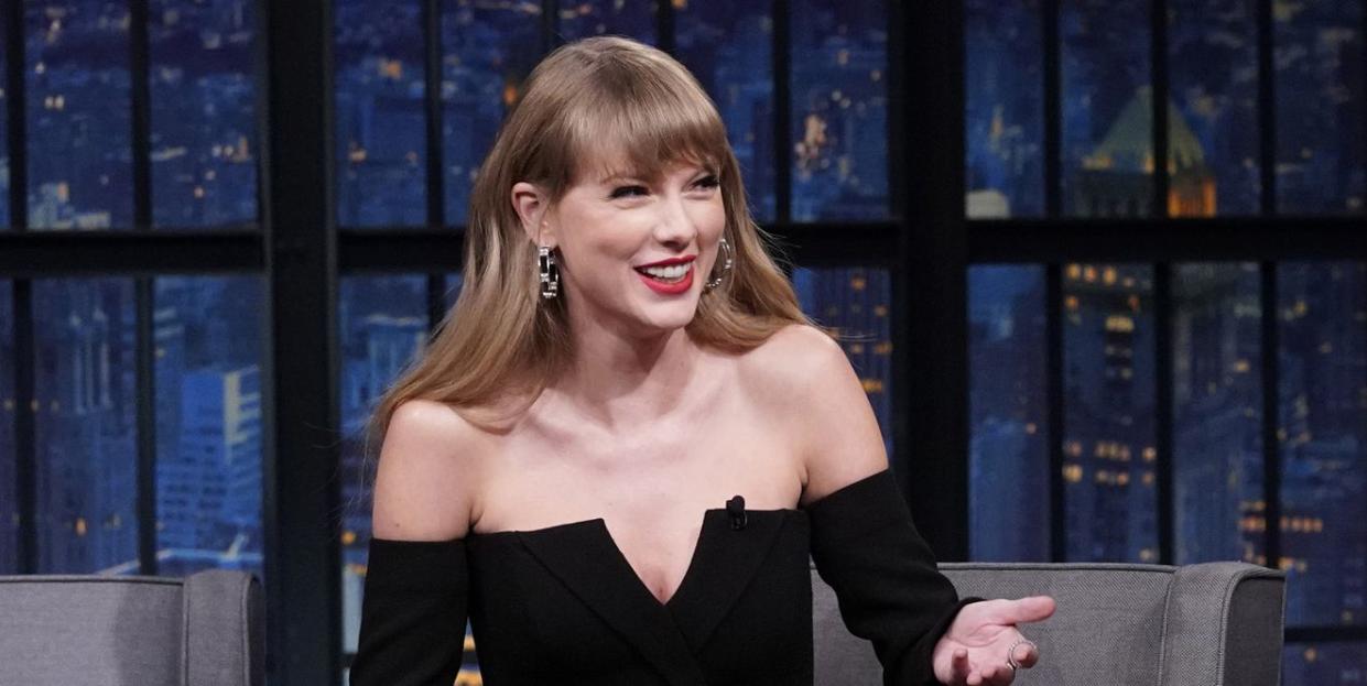 late night with seth meyers    episode 1221    pictured l r taylor swift during an interview with host seth meyers on november 11, 2021    photo by lloyd bishopnbcnbcu photo bank via getty images