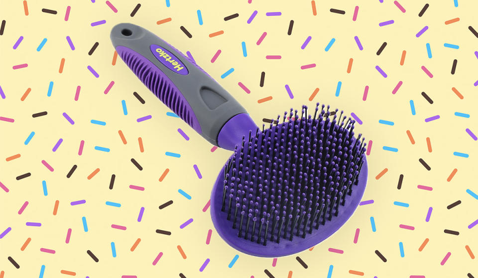 Even finicky pets are going to get along with this gentle brush. (Photo: Amazon)