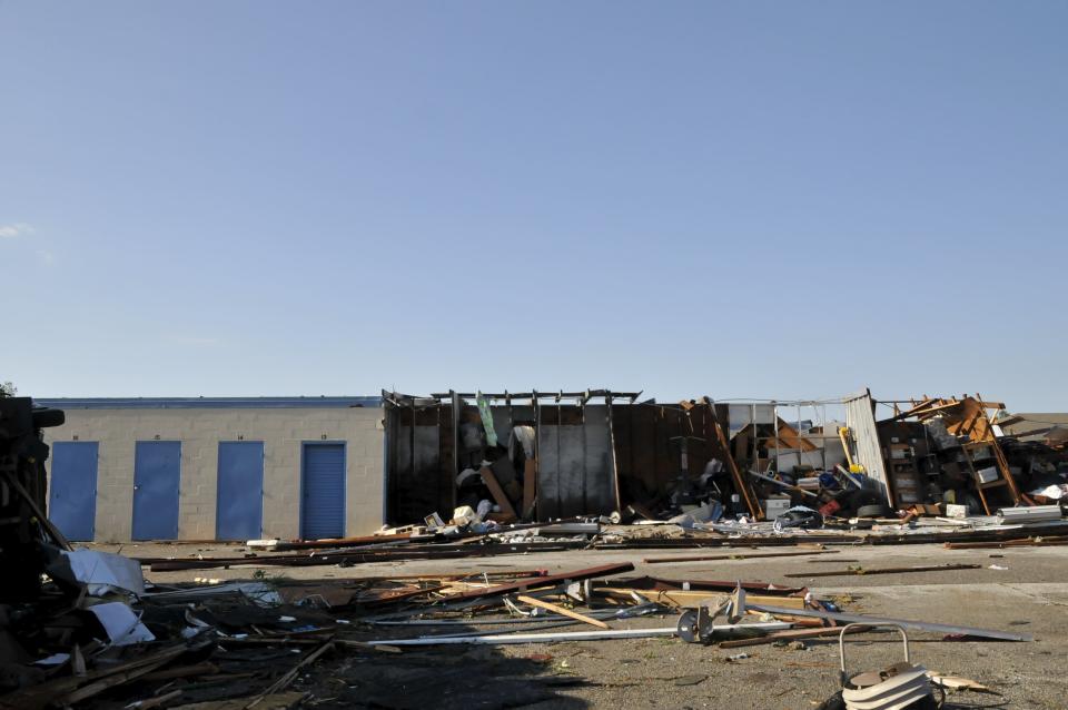 The remains of a storage complex that was partially destroyed by a tornado is seen in Oklahoma City, Oklahoma May 7, 2015. About a dozen people were injured by a series of tornadoes that touched down southwest of Oklahoma City, part of a storm system that flattened structures and caused severe flooding in several Great Plain states, officials said on Thursday. REUTERS/Nick Oxford