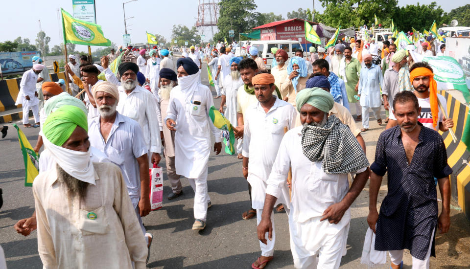 Bharti Kisan Union Ekta Ugraha members participate in a protest march from Bhatinda to Mansa overbridge against the central government's agriculture reform bill, on September 24, 2020 in Bathinda, India. (Photo by Sanjeev Kumar/Hindustan Times via Getty Images)