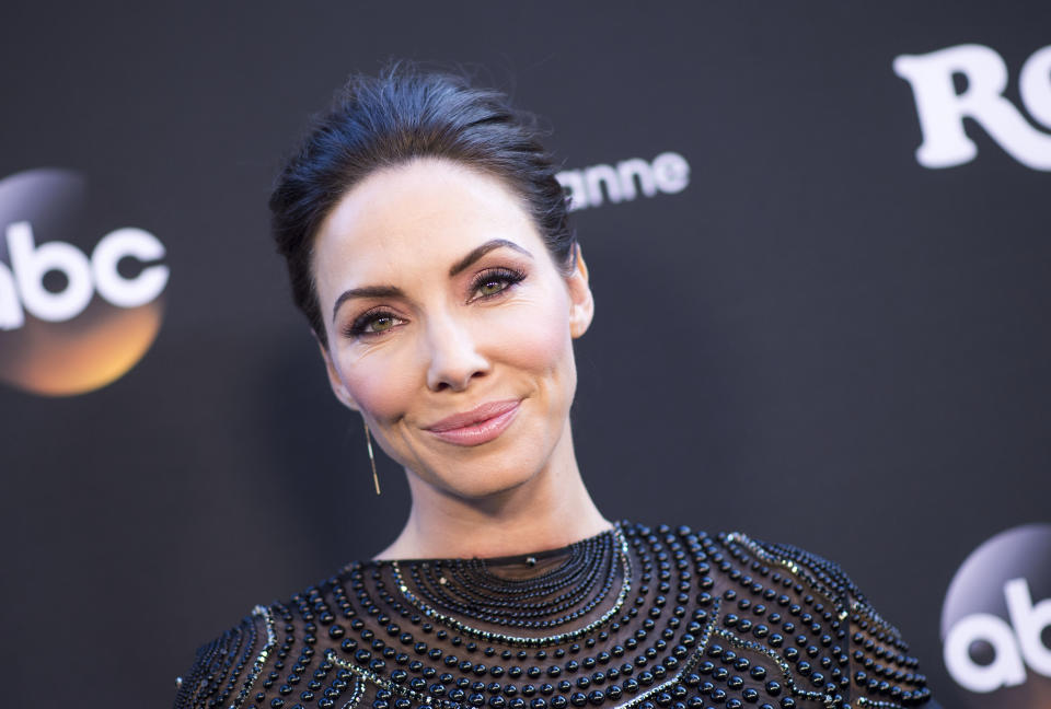 Executive producer Whitney Cummings attends The  Roseanne Series Premiere at the The Walt Disney Studios on March 23, 2018, in Burbank, California. / AFP PHOTO / VALERIE MACON        (Photo credit should read VALERIE MACON/AFP/Getty Images)