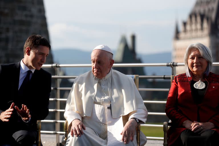 Trudeau, el Papa y la gobernadora Simon